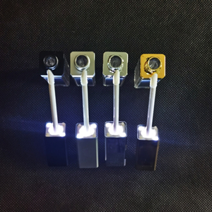 Trong Kho Thời Trang Rỗng 7Ml Shiny Club Đảng Lip Gloss Ống Với Ánh Sáng Và Gương - Product Image 5