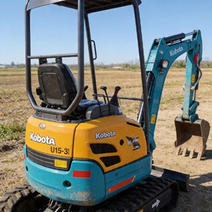 Excavatrice sur chenilles Kubota U30-5 d'occasion, état d'origine, faible nombre d'heures de fonctionnement, économique, avec une large quantité de pièces détachées. - Product Image 4