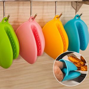 Antibacterial Eco-Friendly <b>Silicone</b> Oven Gloves <b>Waterproof</b> Oven Gloves Heat Resistant Microwave Oven Mitts Gloves - Product Image 4