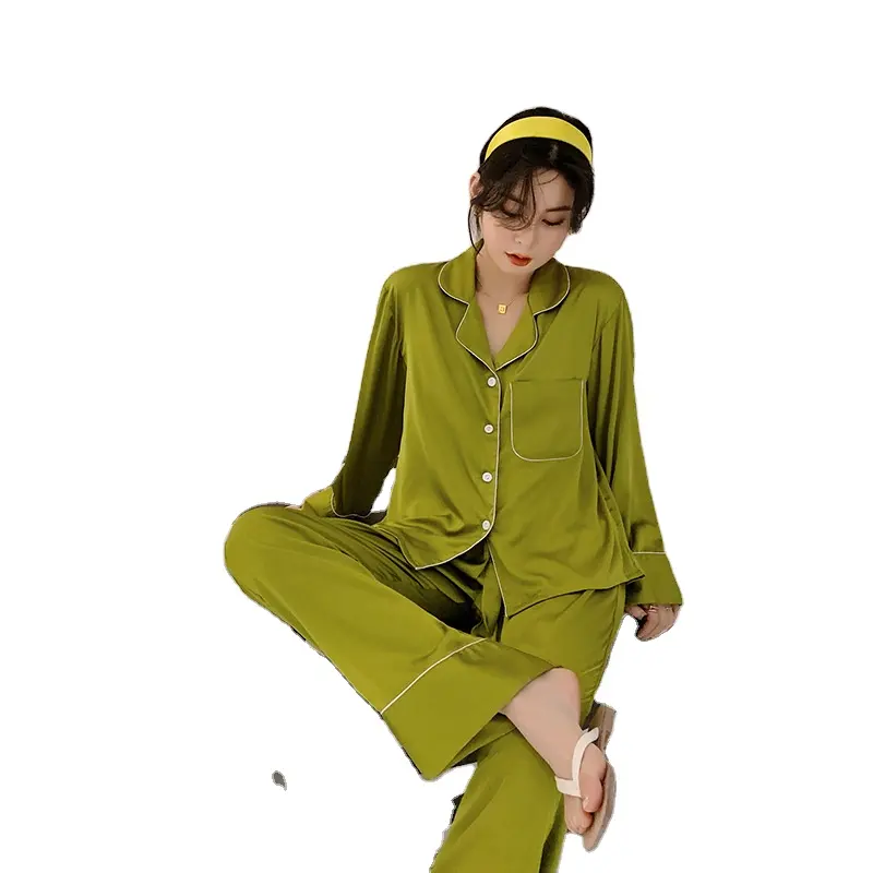 새로운 스타일 사용자 정의 숙녀 버튼 다운 Pjs Loungewear 2pcs 여성 Soild 실크 새틴 잠옷 고품질 여성 잠옷