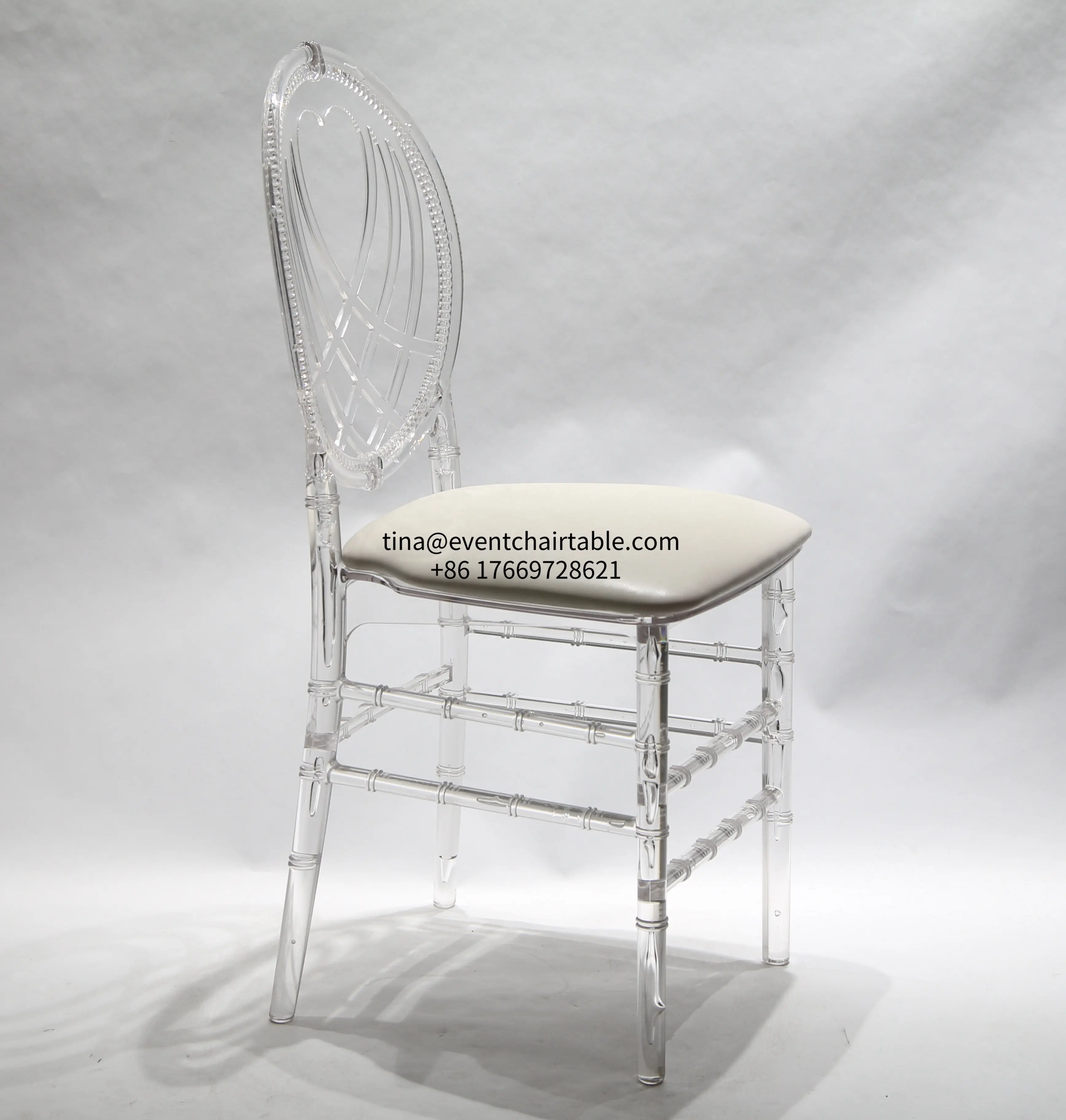 Hotel Crystal Clear Chiavari Tiffany Cadeiras Monobloco com Almofadas