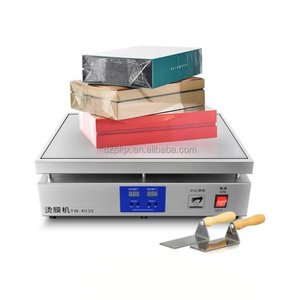 Machine électrique de scellage de <span class=keywords><strong>film</strong></span> thermoplastique Machine automatique d'emballage de <span class=keywords><strong>film</strong></span> rétractable Machine d'emballage de boîte cadeau de <span class=keywords><strong>parfum</strong></span> de cigarette - Product Image 1