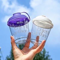 Gobelets en plastique PET premium, épaissis, haute transparence, style Ins, logo personnalisé avec plus de 5 types de couvercles pour boissons froides, café à emporter