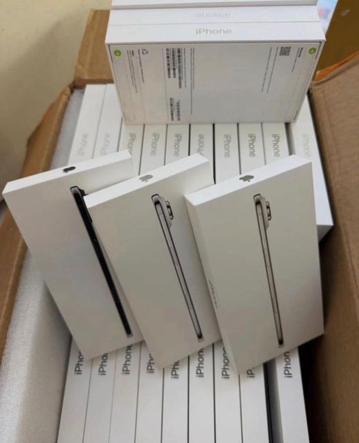 New Arrival Phone Unlocked USA Brand Phone USA Version 17 Air All Original 5G in Stock and Ready to Be Deliver