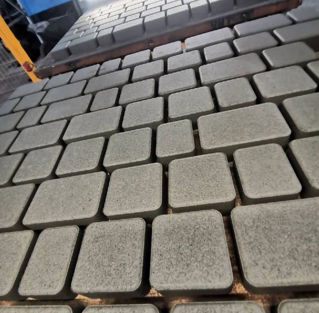 High Quality Brick Making Machine Interlock Brick Making Machine QT4-25C Foam Blocks Machine Cement Concrete Bricks