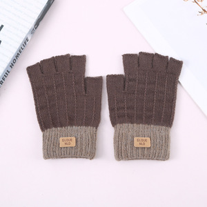 Gants en laine d'alpaga mi-doigts pour femmes, chauds, compatibles avec les écrans tactiles, pour le cyclisme, le shopping, l'hiver - Product Image 4