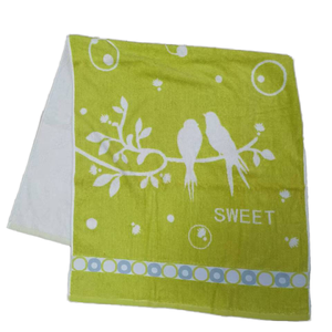 Toalla de Playa 100% Algodón Jacquard Ecológica con Diseño Tropical de Animales, Antimicrobiana, Teñida con Hilo, Tejida, Premium - Product Image 4