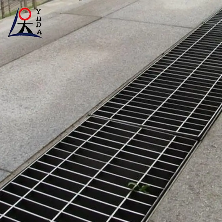 Steel Grating Canal Sarung Cover Steel Grating Air Hujan Parut