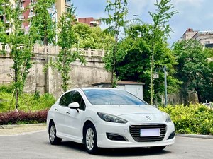 Dongfeng <span class=keywords><strong>Peugeot</strong></span> <span class=keywords><strong>308</strong></span> berline d'<span class=keywords><strong>occasion</strong></span> 2013 |   1.6L <span class=keywords><strong>Essence</strong></span> Manuelle 5 Places - Product Image 4