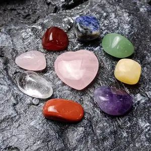 Hot Selling Spiritual Meditation Crystal Heart Healing Crystal 7 Chakra Tumbling Stone Box Set