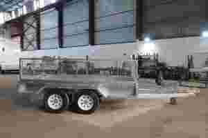 Remorque à essieux tandem galvanisée de 3500 kg, homologuée 10x5, avec frein électrique, cage en treillis et rampe - Product Image 2