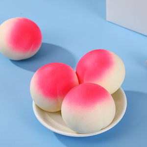 Pelotas Antiestrés con Forma de Durazno, Juguetes Blandos de Frutas, Pelotas Elásticas para Apretar, Juguetes Portátiles de Descompresión para Adultos y Niños - Product Image 3