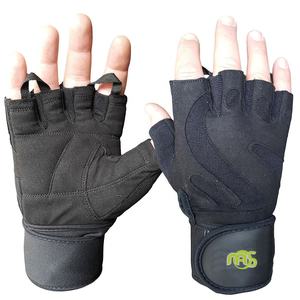 Gants de sport respirants antidérapants pour hommes et femmes, entraînement de musculation, entraînement en salle de sport, gants d'entraînement pour femmes et hommes - Product Image 1