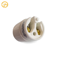 Venta al por mayor de fábrica Base de bombilla impermeable E17 Bombilla de zócalo de cerámica Porcelana 3D Base de lámpara de luz Led Focos de madera Lámpara Led