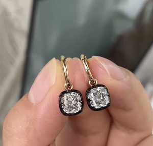เครื่องประดับสั่งทำพิเศษ ต่างหูทรง Old Mine Cut ทอง 9k 10k 14k 18k ทองคำขาว ทองคำชมพู ทองคำเหลือง ประดับเพชร/พลอยแล็บ ผลิตจากโรงงาน - Product Image 2
