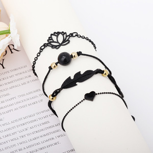Ensemble de bracelets à breloques tendance, chaîne en alliage noir, plume, feuille, cœur, fleur, style vintage pour femmes, bijoux cadeau - Product Image 2