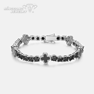 Bracelet Tennis en Argent Sterling 925 de Haute Qualité avec <span class=keywords><strong>Moissanite</strong></span> VVS, Agate Noire et Trèfle à Quatre Feuilles – Élégant Bracelet Jonc sur Commande - Product Image 4
