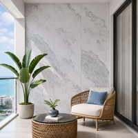 Panneau décoratif mural WYRAX pour salle de bain, 4x8 pieds, 2,8 mm, en PVC UV, effet marbre gris clair Carrara brillant, pour zones humides
