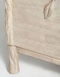 Cómoda Boho de 3 Cajones de Madera Maciza, Aparador Rústico con Relieve Floral Hecho a Mano, Mueble de Almacenamiento con Detalles Antiguos para Sala de Estar - Product Image 5