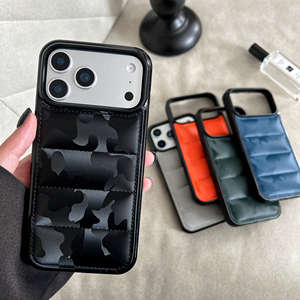 <span class=keywords><strong>เคส</strong></span>โทรศัพท์ 3 มิติ ลายเสื้อพัฟเฟอร์ สำหรับ <span class=keywords><strong>iPhone</strong></span> <span class=keywords><strong>Air</strong></span> 17 16 15 14 <span class=keywords><strong>13</strong></span> <span class=keywords><strong>Pro</strong></span> <span class=keywords><strong>Max</strong></span> ลายพราง เสื้อแจ็คเก็ตขนเป็ดเท่ๆ สัมผัสนุ่ม บรรจุใยฝ้าย ป้องกันด้านหลัง - Product Image 2