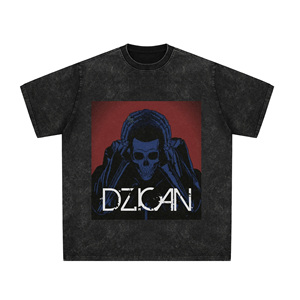 T-shirt personnalisé imprimé numériquement, coupe ample, effet vieilli, délavé à l'acide, épaules tombantes - Product Image 4