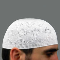 Personalizado al por mayor de ganchillo blanco musulmán islámico cráneo gorra de oración sombrero Topi Kufi Head Wear Takke Namaz Fesi Tagiya