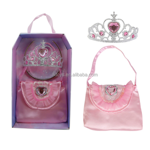 Jouets Lucky Toys Prix d'usine Jeux <span class=keywords><strong>de</strong></span> maquillage et <span class=keywords><strong>de</strong></span> déguisement à la mode Ensemble <span class=keywords><strong>de</strong></span> beauté Sac à main Corbeau pour filles Jouets - Product Image 4