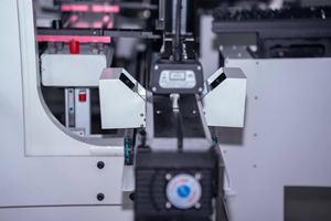 HDP-100T DA53T Stabile Leistung CE-zertifiziert Präzise Profil blatt formung 4 1-Achsen-CNC-Abkantpresse - Product Image 6