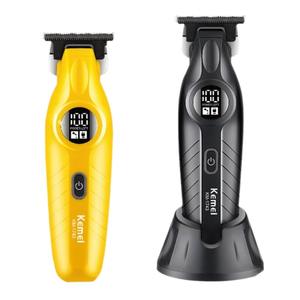 Cortadora de pelo eléctrica Kemei KM-1743 con pantalla LCD, recortadora de pelo recargable para hombres con base de carga - Product Image 1