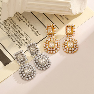 ต่างหูสแตนเลสสตีลประดับมุกเทียมทรงหยดน้ำ ประดับคริสตัลทรงเรขาคณิต งานปาร์ตี้ แฟชั่นสไตล์ยุโรปอเมริกัน - Product Image 2