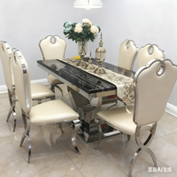 Table à manger rectangulaire en acier inoxydable argenté de luxe français avec plateau en marbre sans 6 chaises, design moderne pour utilisation en restaurant
