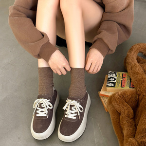 Chaussures de skate décontractées pour hommes, grandes tailles 39-44, nouveau style, semelle épaisse, multifonctionnelles, respirantes et à profil bas. - Product Image 3