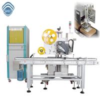 23 ans d'expérience, fabricant SKILT, machine d'étiquetage automatique en ligne pour les surfaces des boîtes en carton