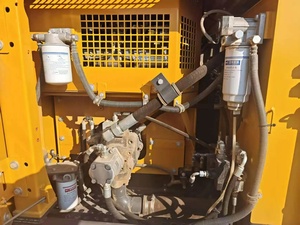 Excavadora de Alto Rendimiento de Marca Líder, Excavadora de Ruedas XE105WG de 10 Toneladas Fabricada en China con Potencia de 74kW/100HP y Repuestos en Stock - Product Image 5
