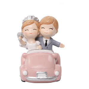 Statue en résine personnalisée romantique Saint Valentin Souvenir s'embrasser proposant des Figurines de couple pour la <span class=keywords><strong>d</strong></span>écoration et le cadeau de mariage - Product Image 4