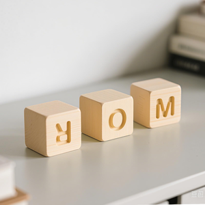 Petits cubes de bois naturel non finis, blocs en bois carrés pour projets artistiques DIY, décoration artisanale, fournitures pour fêtes - Product Image 5