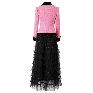 OUDINA Vente Flash : Ensemble Jupe et <span class=keywords><strong>Blazer</strong></span> Court Plissé Irrégulier pour Femme – Tenue de Bureau Deux Pièces - Product Image 6