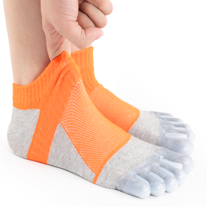 <span class=keywords><strong>Hallux</strong></span> <span class=keywords><strong>Valgus</strong></span> Oignon Correcteur Pied Soulagement De La Douleur Orthopédique Oignon Orteil Avec <span class=keywords><strong>Chaussettes</strong></span> En Coton Doux Gel Coussin Séparateur D'orteil <span class=keywords><strong>Chaussettes</strong></span> - Product Image 4