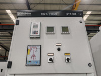 Armoire de distribution motorisée (MCC) KYN28-12 encastrée en métal pour usage industriel – Centre de commande de distribution électrique