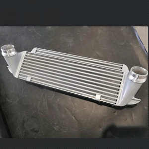 Tout en aluminium turbo <span class=keywords><strong>intercooler</strong></span> mise à niveau pour <span class=keywords><strong>bmw</strong></span> 316i 320i 318d <span class=keywords><strong>320d</strong></span> 325d 330d F30 F31 F34 course <span class=keywords><strong>intercooler</strong></span> - Product Image 2