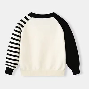 Vêtements Printemps-Automne Nouveaux Modèles Personnalisés pour Enfants – T-shirt Basique Tendance à Col Rond en Tricot Confortable pour Bébés Garçons - Product Image 2