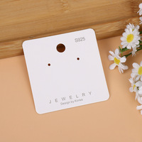 Étiquettes en papier personnalisées pour bijoux avec logo, conception de marque gratuite, cartes de présentation pour bijoux, cartes pour colliers, bagues et boucles d'oreilles, cartes porte-boucles d'oreilles