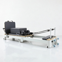 Machine de Pilates pliable en aluminium de quatrième génération pour l'entraînement en studio commercial, couleur personnalisée disponible
