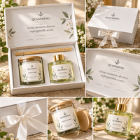 Coffret cadeau diffuseur de parfum et bougie personnalisés, senteur de Noël, bougies et diffuseur inclus.