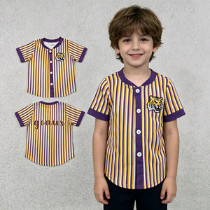 เสื้อเชิ้ตแขนสั้นติดกระดุมสำหรับเด็กผู้ชาย ลายทีมมาสคอตมหาวิทยาลัย RTS Boutique Game Day สำหรับฤดูร้อน สไตล์เสื้อผ้าเด็กชาย - Product Image 1