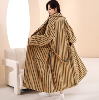 Peignoir à col châle rayé épais et fin, en polyester jacquard, pour hôtel et spa, avec logo personnalisé, vente en gros, unisexe