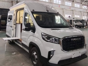 Autocaravana de Lujo Grande |   Remolque familiar para viajes con cocina y baño para viajes por carretera, RV/camper en venta con paneles solares - Product Image 2
