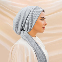 Nouveauté : Hijabs respirants et tendance avec sangle, foulard plissé extensible de qualité supérieure, hijab en jersey côtelé pour femmes
