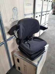 Siège <span class=keywords><strong>de</strong></span> tracteur confortable à suspension pneumatique <span class=keywords><strong>avec</strong></span> revêtement en tissu et accoudoirs réglables, compresseur d'air 12V/24V - Product Image 3