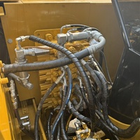 Mini-excavatrice sur chenilles hydraulique CAT 308 de 8 tonnes d'occasion, Caterpillar, 90% neuve, originale, compacte, pour travaux de construction